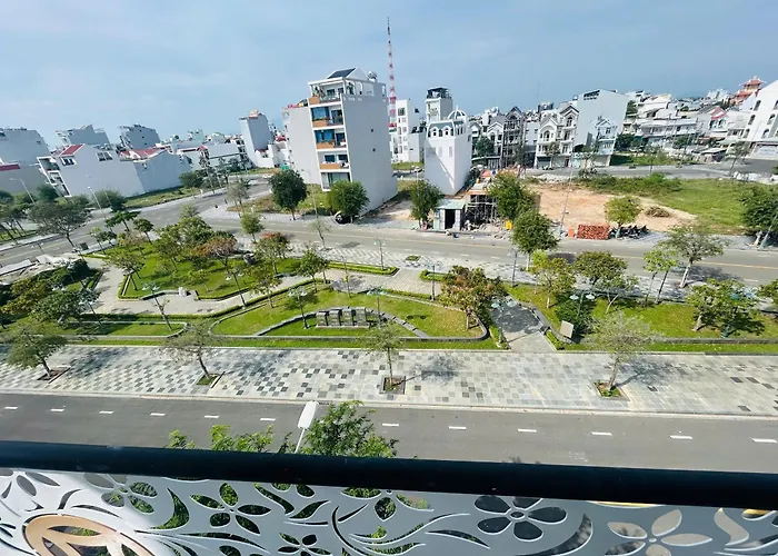 Lộc Vừng Khách sạn *